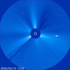 Images of the solar corona